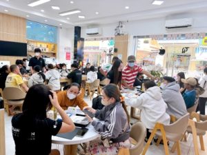 Cửa hàng điện thoại Châu Phú