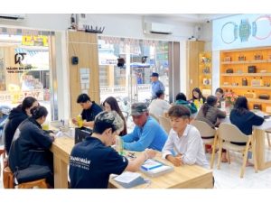 Cửa hàng ép kính điện thoại TP Châu Đốc