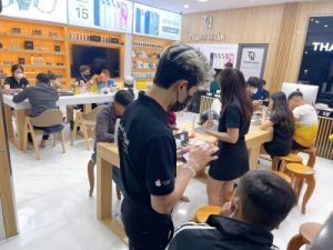 Thay kính cường lực điện thoại TP Châu Đốc