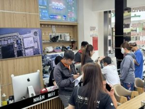 Sửa iPhone Sạc Không Vô Pin – Nguyên Nhân Và Cách Khắc Phục