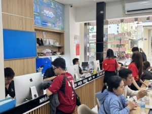 Fix lỗi trắng xanh màn hình iPhone 13 Pro Max – Sang Di Động