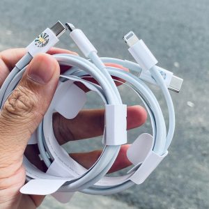 cáp sạc iPhone chính hãng: Review, so sánh và lưu ý quan trọng