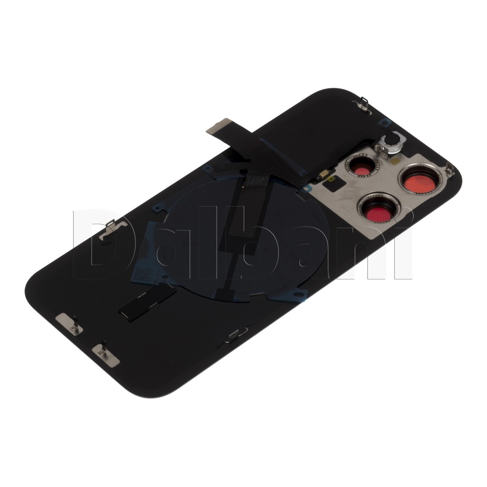 Thay nap lung iPhone 11