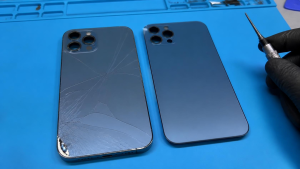 Thay Vỏ Sau iPhone 12 Pro Max Gần Ranh Quận 3: Lưng Vỡ, Khung Móp, Cấn Cạnh